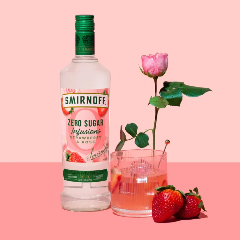 SmirnoffZeroSugarInfusionsStrawberry_RoseServeF22Q4DigitalAsset