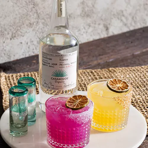 casamigos-blanco-with-cocktails