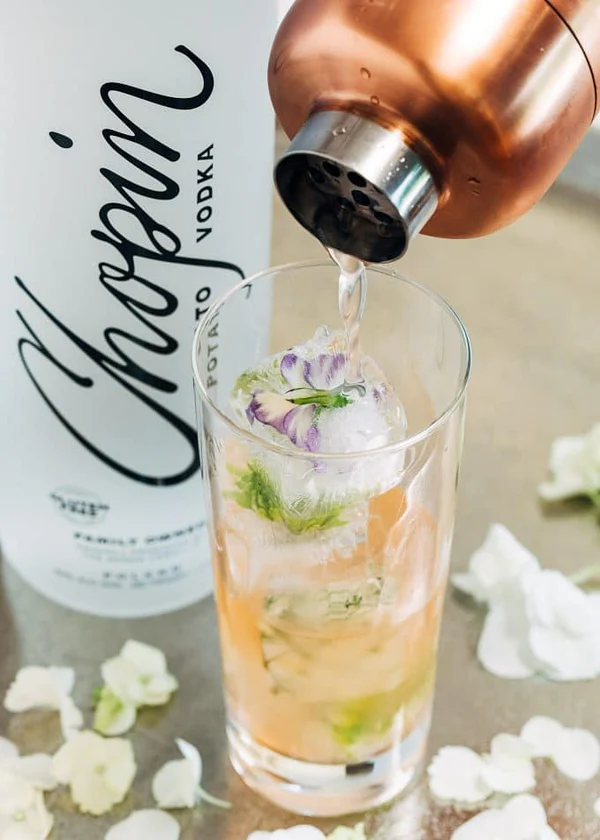 chopin-spring-equinox-vodka-cocktail-1-680x952